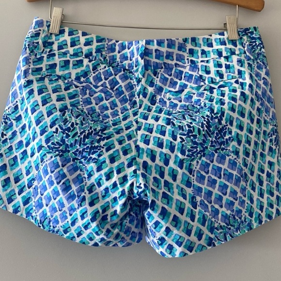 ๐๐ Lilly Pulitzer size 6 shorts! ๐๐ - Picture 3 of 3